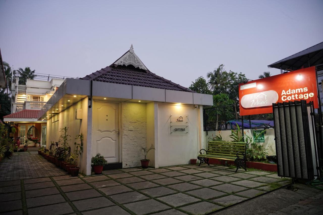 Adams Cottage Kochi Ngoại thất bức ảnh